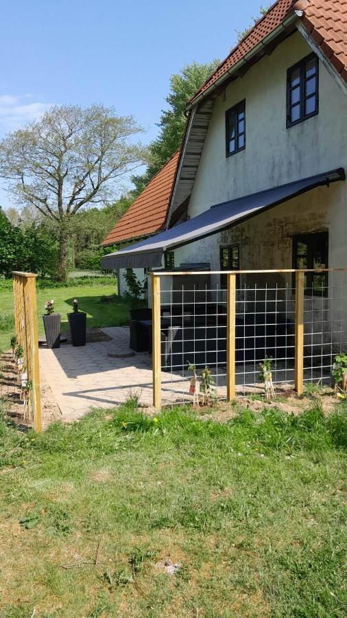 Skovhusets B&B I Gislev Exterior photo